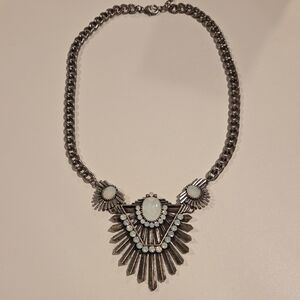 Chic Silver Geometric Necklace